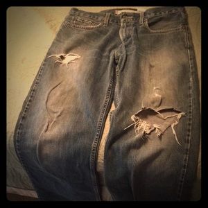 Levi's 529 low rise straight, 32/30 "deystroyed"